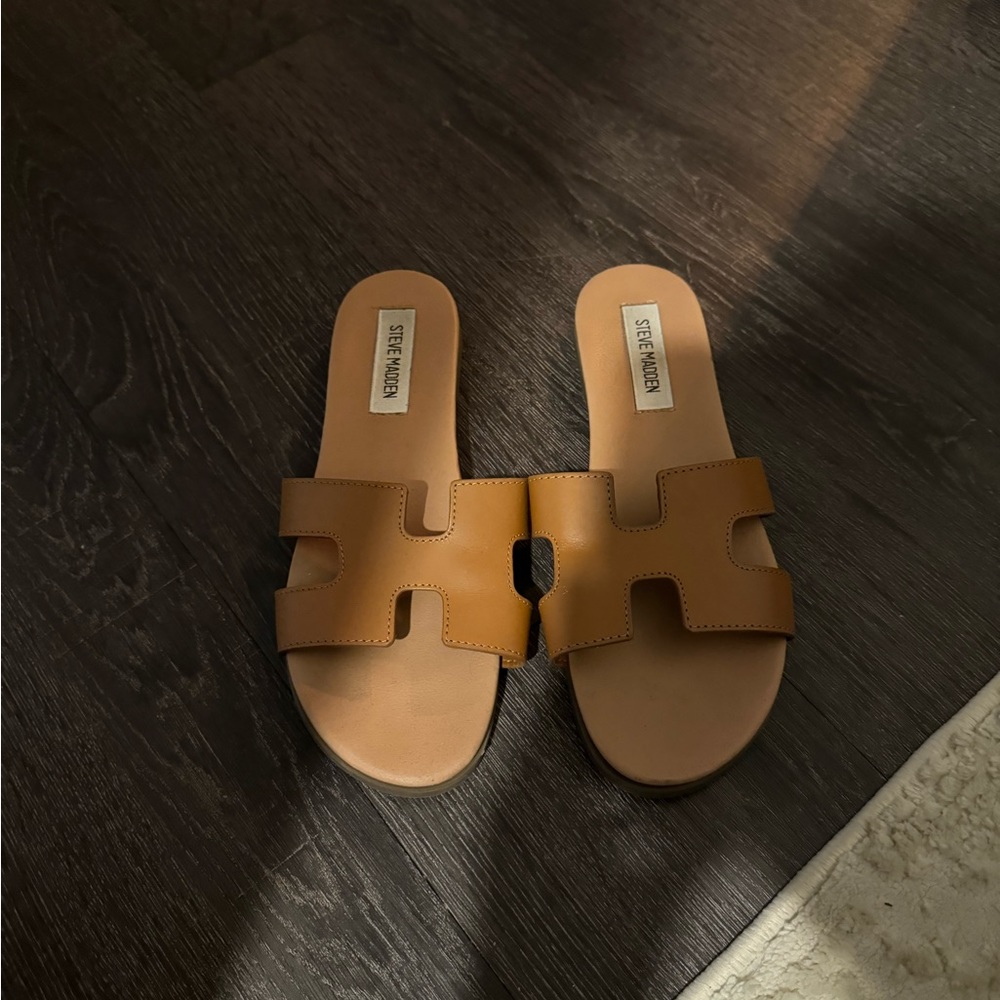Steve Madden Sandal